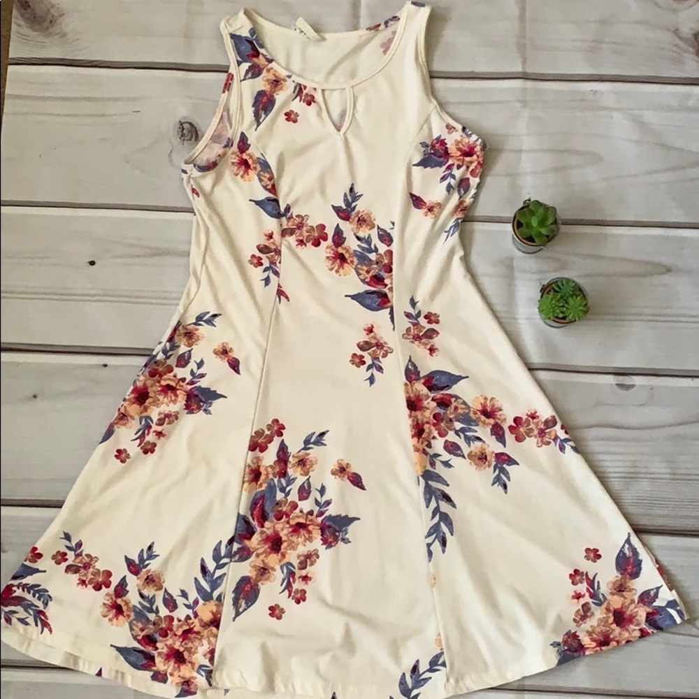 Comfy Floral Sleeveless Dress